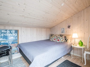 House | 3 bedrooms, individually furnished
