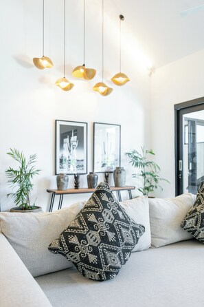 Living area - Kokoro Villa by Betterplace (Canggu)