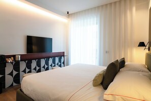 Rom – superior, balkong | Minibar, lydisolert og wi-fi (inkludert)