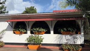 Unclassified image, 3 of 29, button - Sunset Hotel Entebbe (Entebbe)