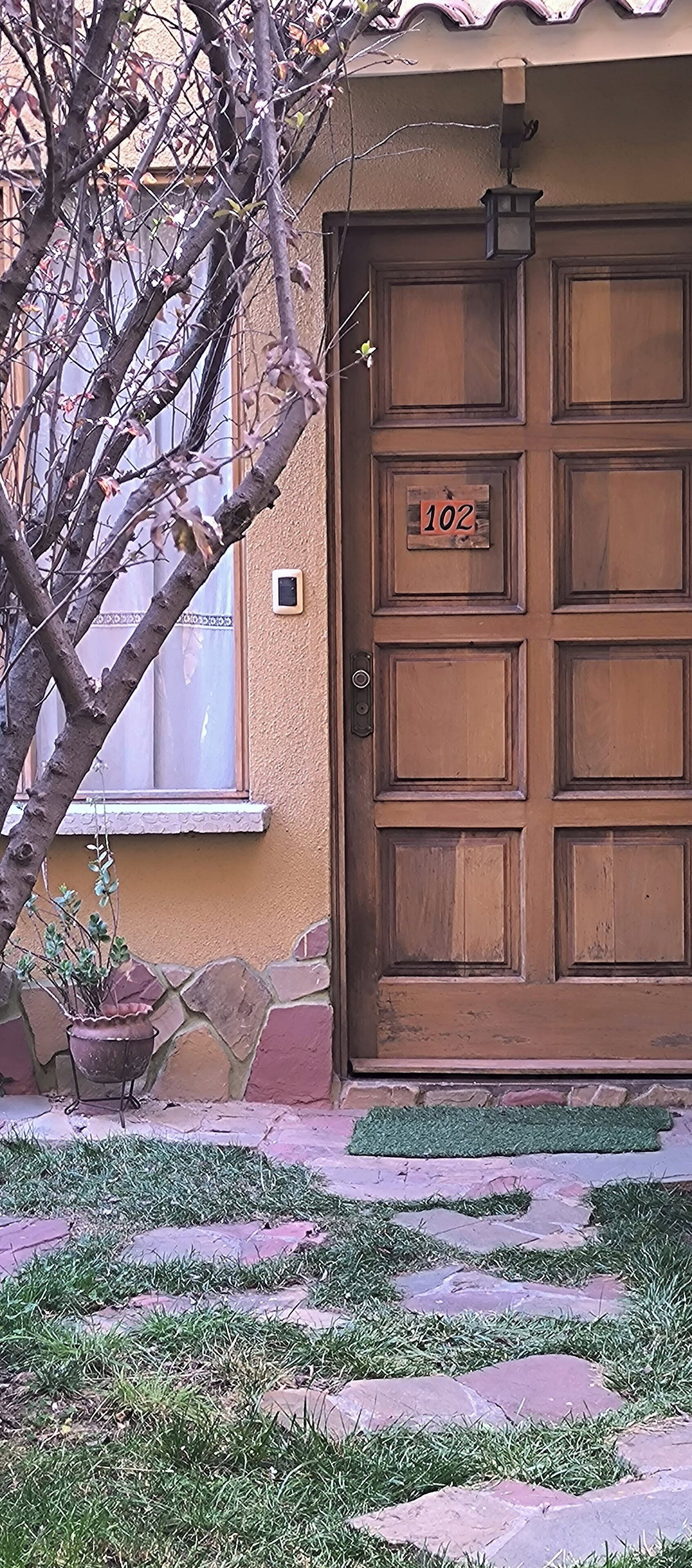 Comfort Apartment, Multiple Beds, Ground Floor | Free WiFi, bed sheets