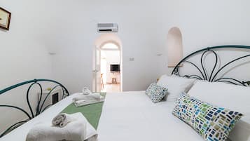 1 camera, Wi-Fi, lenzuola