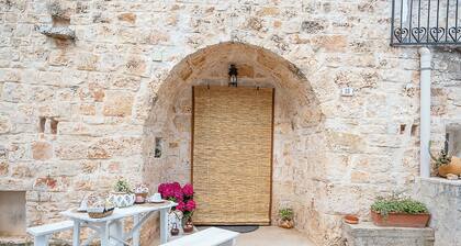 1 Bedroom Cottage in Montalbano