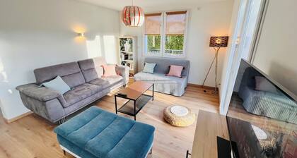 Appartement Dans Maison Entre Lacs et Montagne