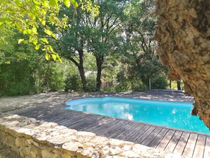 Outdoor pool - 3 Bedroom Agritourism property in Gailhan (Gailhan)