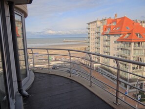 Apartment | Property grounds - Apartment Nieuwpoort With Stunning Sea Views (Nieuwpoort)