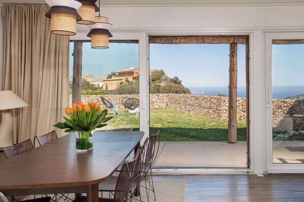 Dining - Casa Ciudamar - Lovely house with views to islands (Begur)