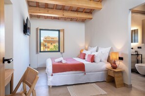 4 Schlafzimmer, Bügeleisen/Bügelbrett, kostenloses WLAN, Bettwäsche