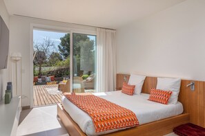 5 bedrooms, iron/ironing board, free WiFi, bed sheets - Villa Verde - Modern 5 bedroom villa in Begur (Begur)