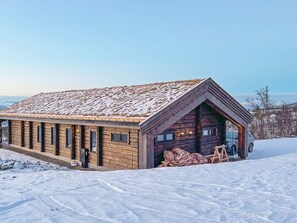 House | Exterior - 4 Star Holiday Home in Moen (Målselv)