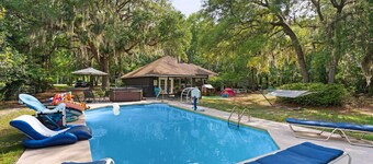 *Pool *Hot tub *Fire pit *Fence *Game room *Private