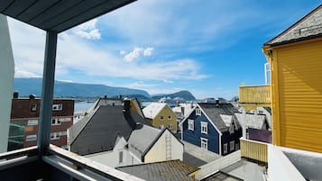 Standard Apartment, 2 Bedrooms, Partial Ocean View | Balcony view