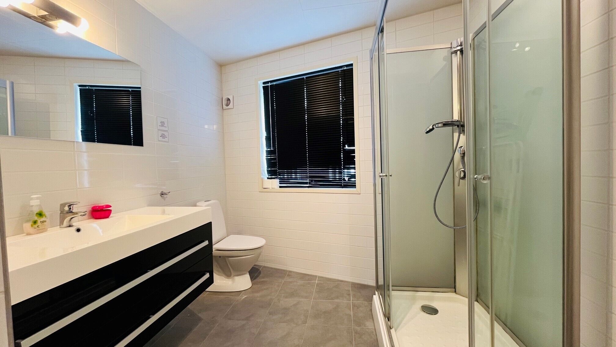Standard Apartment, Balcony, Partial Sea View | Bathroom | Soap, toilet paper