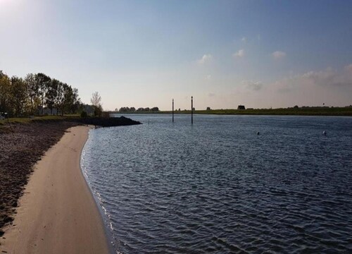 Holiday Home in South Holland by Stompaarde Plas