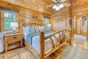 3 عدّة غرف نوم ومكواة/لوح كي وسرير سفر وواي فاي