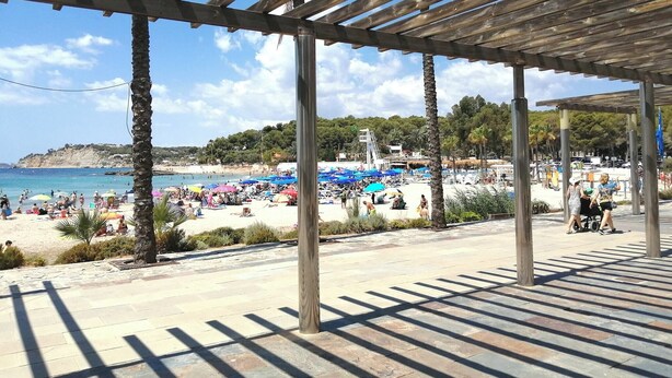 Strand