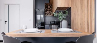 Comfortable Apartment | Remote Work, Parking