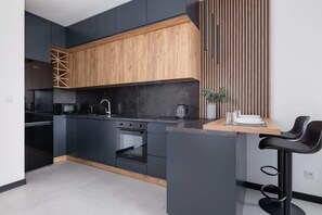 Fridge, microwave, oven, stovetop - Słoneczna 20 | Katowice | Comfortable Apartment | Remote Work (Katowice)