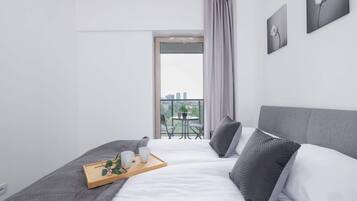 1 bedroom, desk, iron/ironing board, WiFi