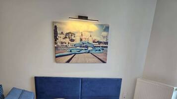 Bügeleisen/Bügelbrett, WLAN, Bettwäsche