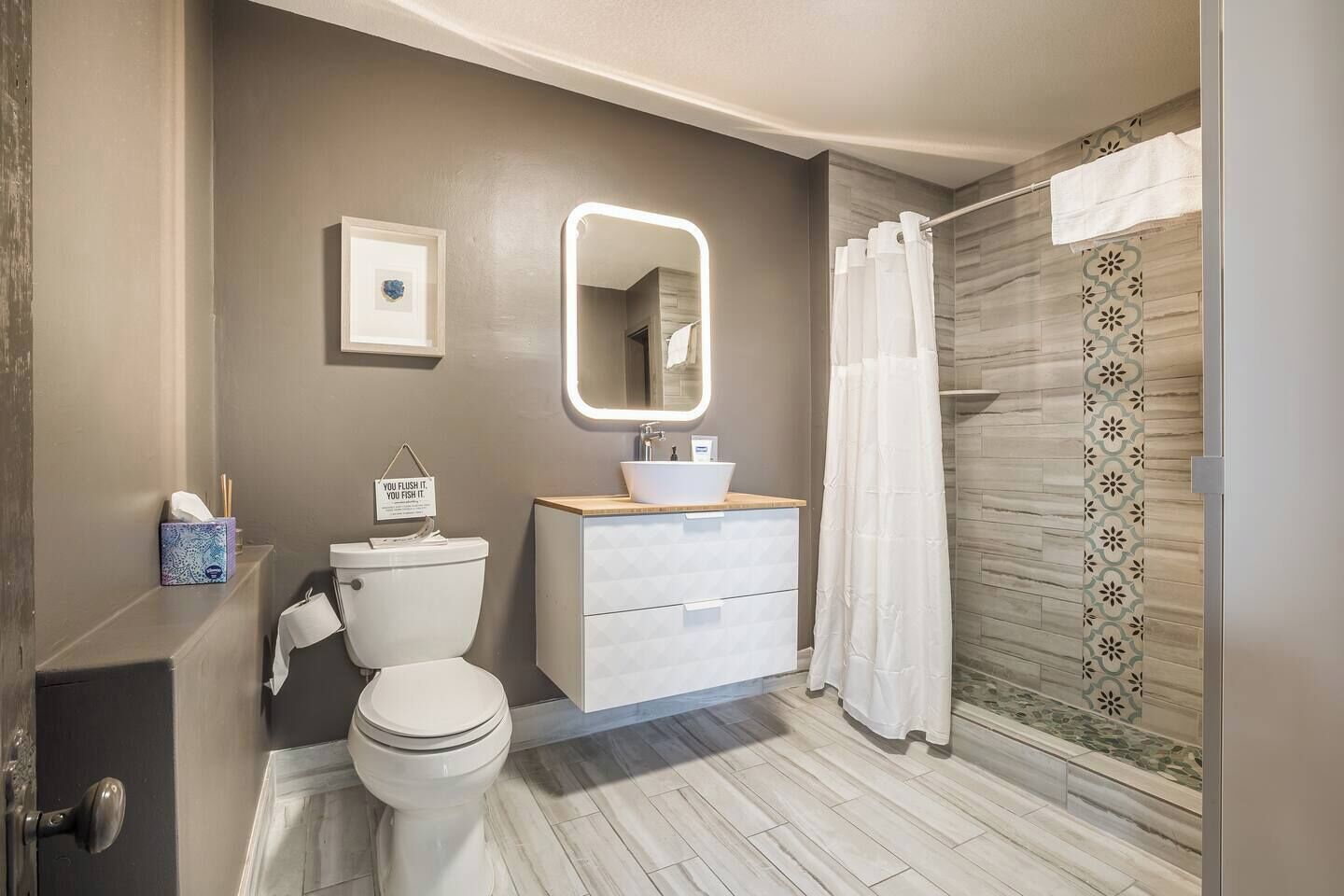 Hair dryer, towels