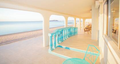 Paraiso Marino (3Bed-2Bath) BY FMI Rentals