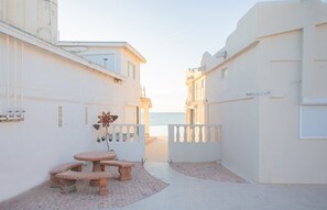 Outdoor dining - Paraiso Marino (3Bed-2Bath) BY FMI Rentals (Puerto Peñasco)