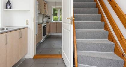 6 Person Holiday Home in Hojer