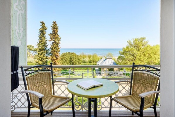 Apartment mit 1 Schlafzimmer zum Meer (27/05) | Balcony - Strandvillen Wald & See (Zinnowitz)