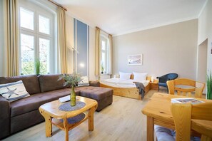 Studio mit Balkon (24/12) | Literie hypoallergénique, décoration personnalisée