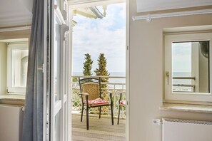 Junior Suite mit Meerblick (27/08) | Balcony view - Strandvillen Wald & See (Zinnowitz)