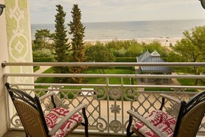 Junior Suite mit Meerblick (27/08) | View from room - Strandvillen Wald & See (Zinnowitz)