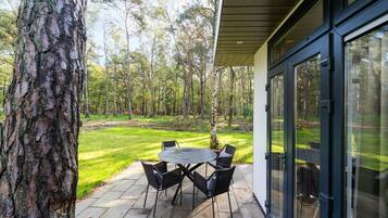 House | Dining