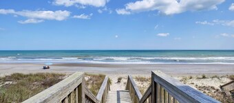 Higher Altitude 1 BR 1 BA Short walk to the beach!