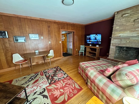 Interior. ATV TrailCamp: The King Crib-- Just seconds from HMT Pocahontas Trailhead!