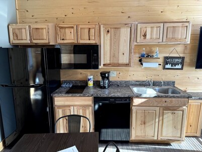 ATV TrailCamp: Conrad's Cottage-- Just seconds from the HMT Pocahontas Trailhead!