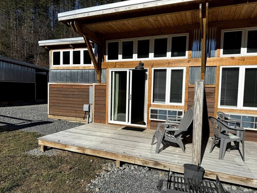 ATV TrailCamp: Conrad's Cottage-- Just seconds from the HMT Pocahontas Trailhead!