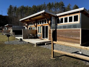 Exterior - ATV TrailCamp: W.T.'s Dive--  Just seconds from HMT Pocahontas Trailhead! (Bramwell)