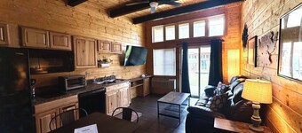 ATV TrailCamp: Larne's Lodge-- Just seconds from the HMT Pocahontas Trailhead!
