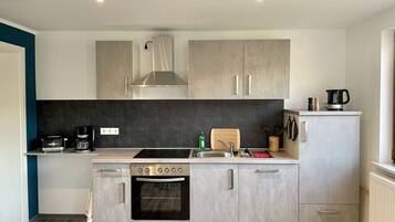 Apartment | Eigene Küche | Ofen, Toaster