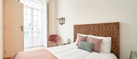Apartment | 4 bedrooms, free WiFi