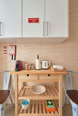 Apartment | Private kitchen - Spacious Apartment In The Perfect Lisbon Location, By Timecooler (Lisbon)