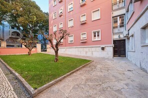 Exterior - Deluxe Apt At Amazing Prime Location, By Timecooler (Lisbon)