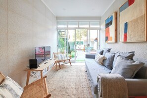 Apartment, 3 Bedrooms | Living room - Charming And Central Br Apartments, By Timecooler (Lisbon)