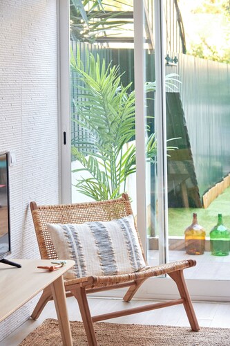Charming And Central Br Apartments, By Timecooler