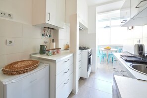 Apartment, 2 Bedrooms | Private kitchen | Fridge, microwave, stovetop, dining tables - Charming And Central Br Apartments, By Timecooler (Lisbon)