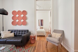 Apartment | Living room - Sunny Pink Street Historical Apt, By Timecooler (Lisbon)