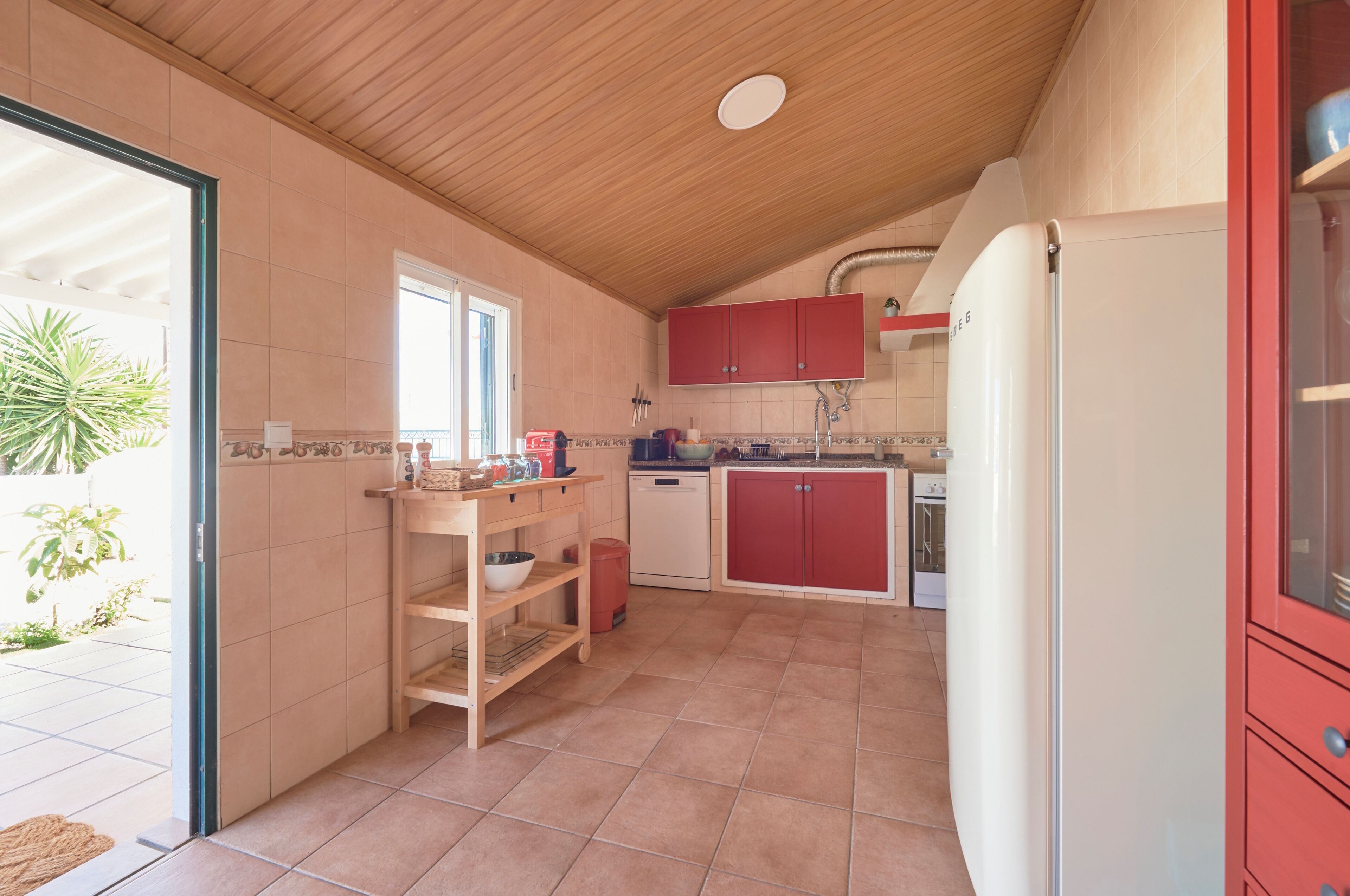 Villa, 4 Bedrooms | Private kitchen