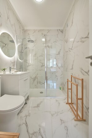 Apartamento | Banheiro | Toalhas de banho 