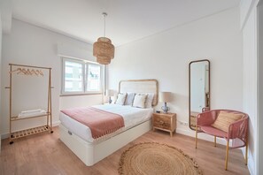 Appartement | 3 chambres, fer et planche à repasser, Wi-Fi gratuit
